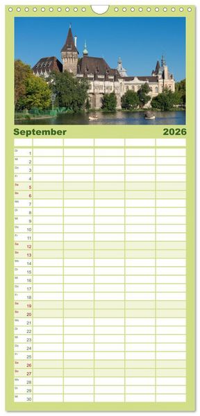 Produktbild: Familienplaner 2026 - Budapest: zwischen Parlamentsgeb&auml;ude und Burgpalast mit 5 Spalten (Wandkalender, 21 x 45 cm) CALVENDO