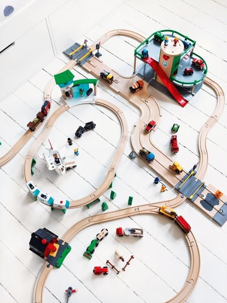 Produktbild: Brio Parkhaus, Stra&szlig;en & Schienen