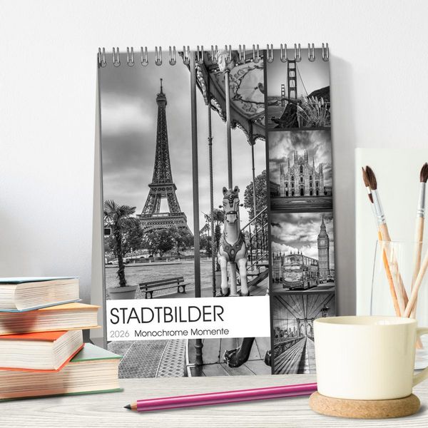 Produktbild: STADTBILDER Monochrome Momente (Tischkalender 2026 DIN A5 hoch), CALVENDO Monatskalender