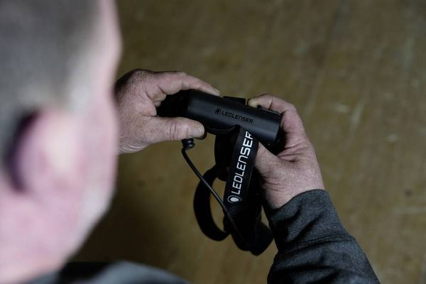 Produktbild: Ledlenser H7R LED Stirnlampe akkubetrieben 1200lm 4h 503221