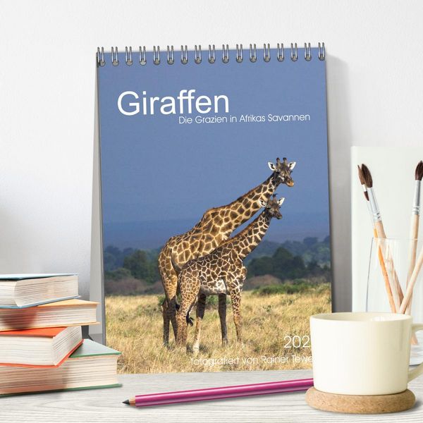 Produktbild: Giraffen - Die Grazien in Afrikas Savannen (Tischkalender 2026 DIN A5 hoch), CALVENDO Monatskalender