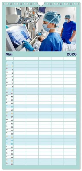 Produktbild: Familienplaner 2026 - Im Dienst der Gesundheit - Krankenpflege mit 5 Spalten (Wandkalender, 21 x 45 cm) CALVENDO
