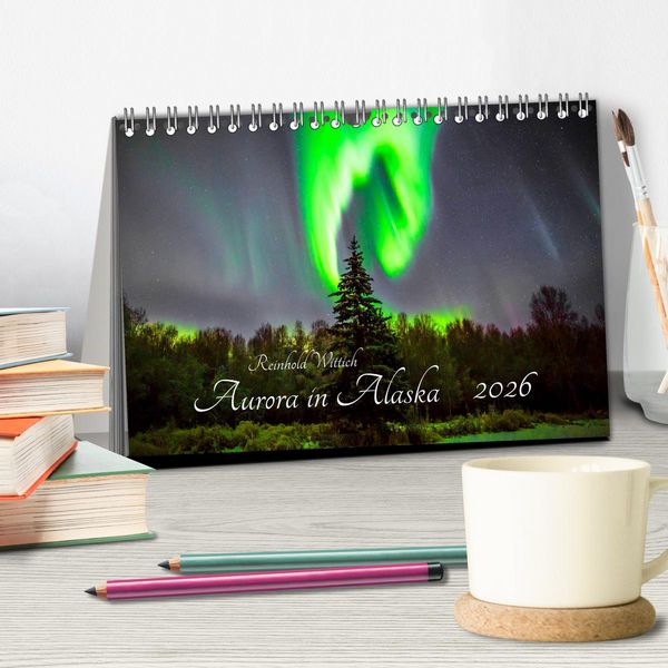 Produktbild: Aurora in Alaska (Tischkalender 2026 DIN A5 quer), CALVENDO Monatskalender