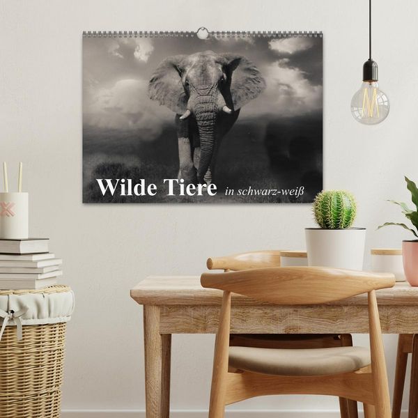 Produktbild: Wilde Tiere in schwarz-wei&szlig; (Wandkalender 2026 DIN A3 quer), CALVENDO Monatskalender