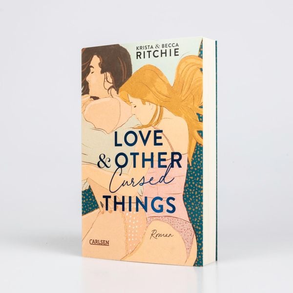Produktbild: Love & Other Cursed Things