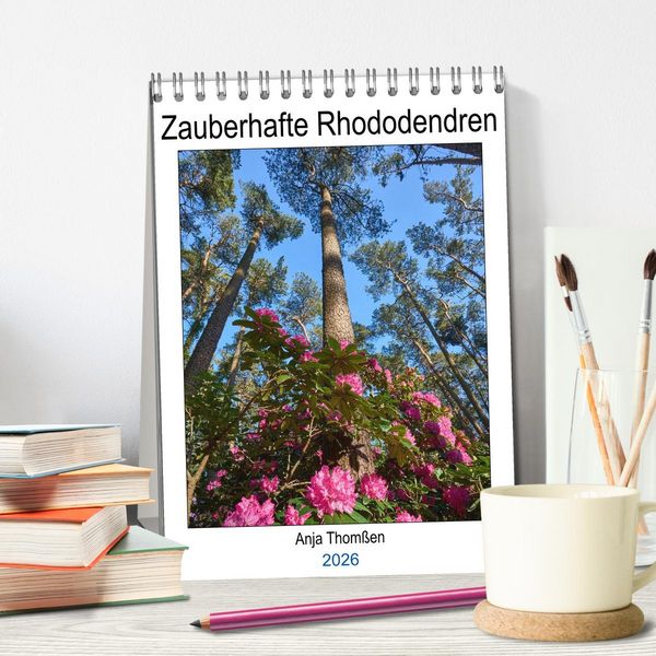 Produktbild: Zauberhafte Rhododendren (Tischkalender 2026 DIN A5 hoch), CALVENDO Monatskalender