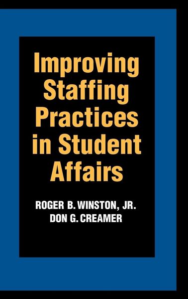 Produktbild: Improving Staffing Student Affairs