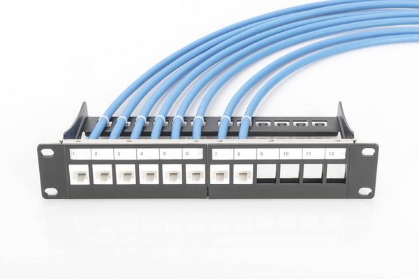 Produktbild: Digitus DN-91420 10 Zoll Patchbox-Rahmen Schwarz (RAL 9005)