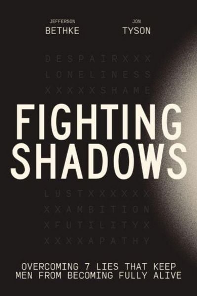 Produktbild: Fighting Shadows