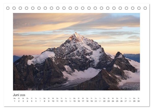 Produktbild: Die sch&ouml;nsten Gipfel der Alpen - Giganten aus Fels und Eis (Tischkalender 2026 DIN A5 quer), CALVENDO Monatskalender
