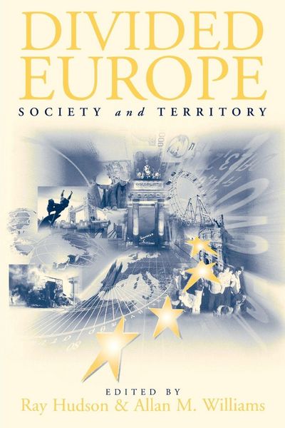 Produktbild: Divided Europe