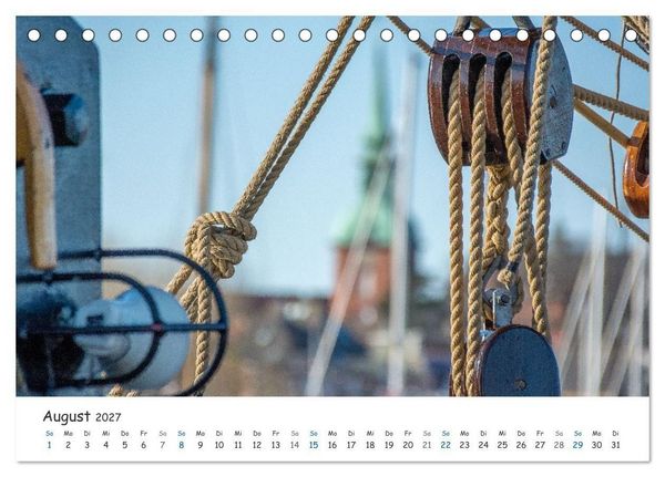 Produktbild: Mit Segel, Rah und Gaffel (Tischkalender 2027 DIN A5 quer), CALVENDO Monatskalender