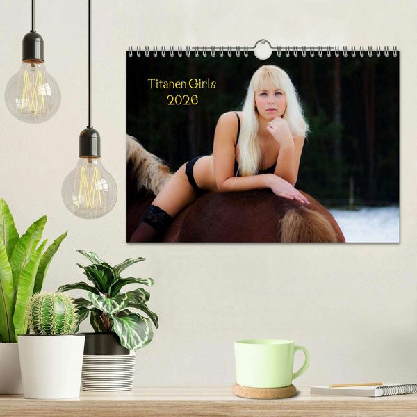 Produktbild: Titanen Girls 2026 - erotische Frauen und starke Pferde (Wandkalender 2026 DIN A4 quer), CALVENDO Monatskalender