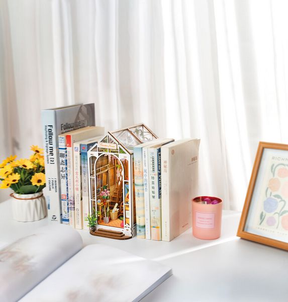 Produktbild: Book Nook DIY B&uuml;cherecke Garden House