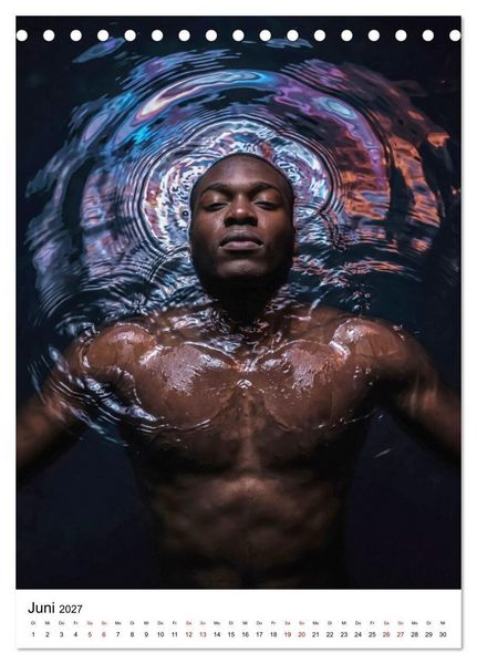 Produktbild: Floating Men - maskuliner K&ouml;rperbau in vollkommener Entspannung (Tischkalender 2027 DIN A5 hoch), CALVENDO Monatskalender