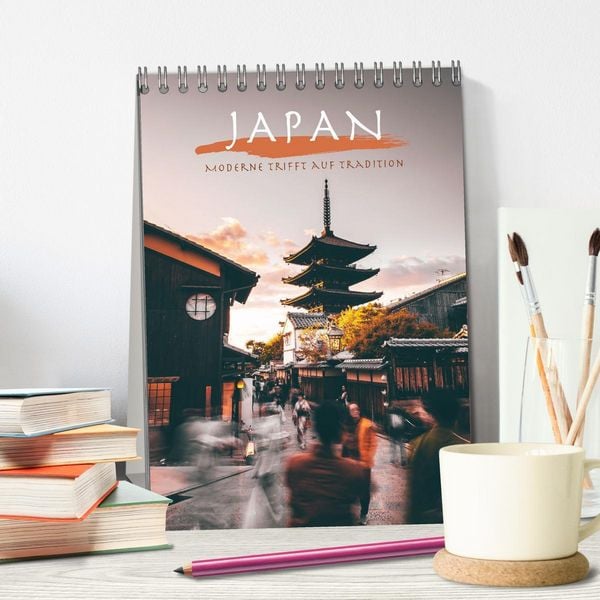 Produktbild: Japan - Moderne trifft auf Tradition. (Tischkalender 2026 DIN A5 hoch), CALVENDO Monatskalender