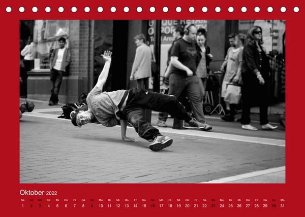 Produktbild: Stra&szlig;enk&uuml;nstler. Impressionen in schwarz-wei&szlig; (Tischkalender 2022 DIN A5 quer)