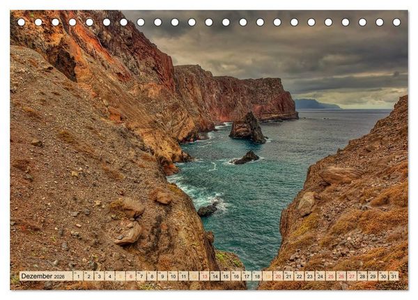 Produktbild: Madeira - blaues Wasser, gr&uuml;ne Berge, bunte Blumen (Tischkalender 2026 DIN A5 quer), CALVENDO Monatskalender