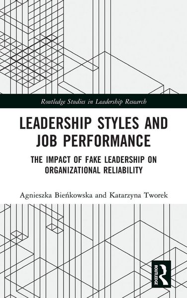 Produktbild: Leadership Styles and Job Performance