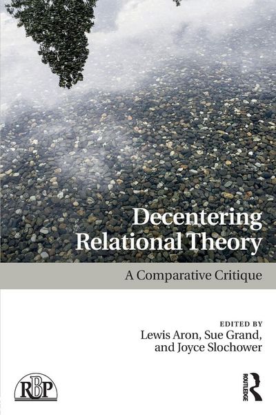 Produktbild: Decentering Relational Theory