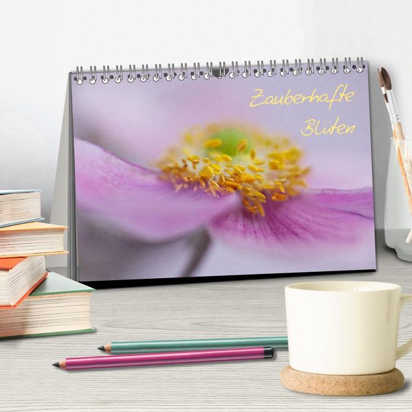 Produktbild: Zauberhafte Bl&uuml;ten (Tischkalender 2026 DIN A5 quer), CALVENDO Monatskalender