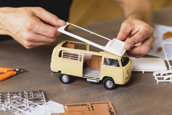 Produktbild: VW T2 Camper (Click System), Revell Bausatz zum Zusammenstecken mehrfarbig
