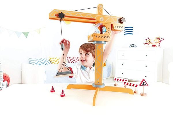 Produktbild: Hape E3011 - Gro&szlig;er Baukran, drehbar inkl. Zubeh&ouml;r, Holz