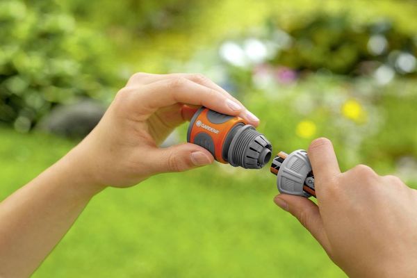 Produktbild: GARDENA 18279-20 GARDENA Schlauchverbinder-Satz 13mm (&frac12;&ldquo;) &ndash; 15mm (5/8&ldquo;) Kunststoff Schlauch-Verbinder 13 mm (1/2") &Oslash;