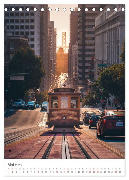 Produktbild: San Francisco - Cable Cars, Golden Gate Bridge und Lombard Street (Tischkalender 2026 DIN A5 hoch), CALVENDO Monatskalender
