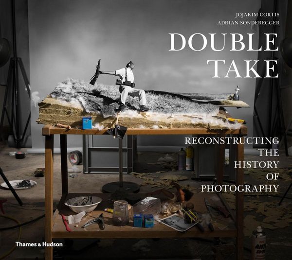Produktbild: Double Take: The World's Most Iconic Photographs Meticulously Re-Created in Miniature