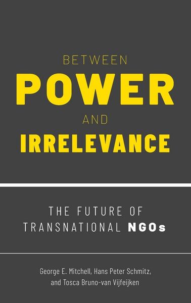 Produktbild: Between Power and Irrelevance