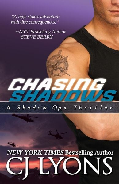 Produktbild: CHASING SHADOWS: Shadow Ops, Book #1