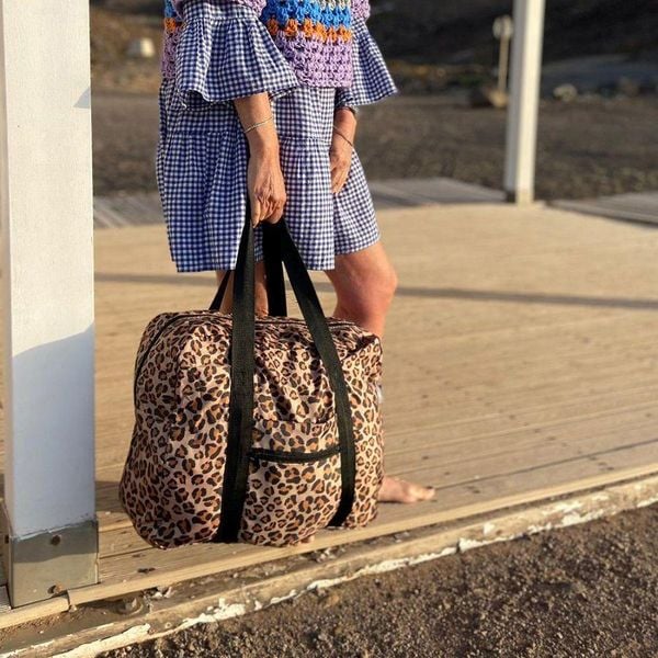 Produktbild: Easy Travelbag Leoprint