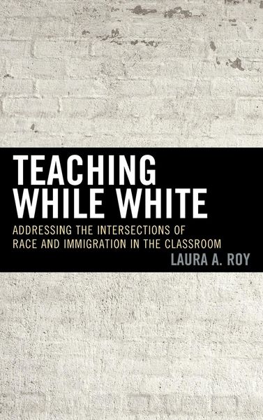 Produktbild: Teaching While White