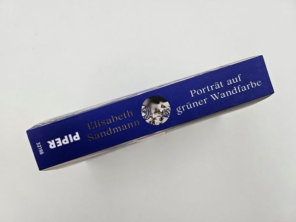 Produktbild: Portr&auml;t auf gr&uuml;ner Wandfarbe