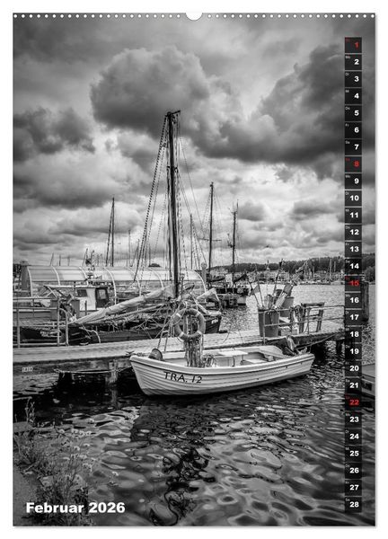 Produktbild: L&Uuml;BECK Monochrome Momente (hochwertiger Premium Wandkalender 2026 DIN A2 hoch), Kunstdruck in Hochglanz