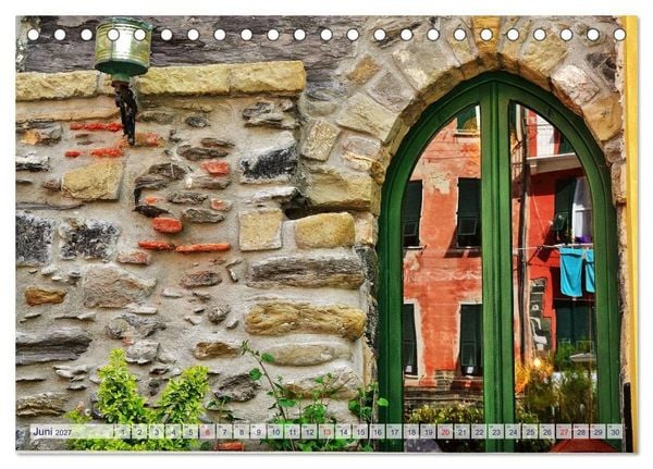 Produktbild: SCHMUCKST&Uuml;CKE der CINQUE TERRE (Tischkalender 2027 DIN A5 quer), CALVENDO Monatskalender