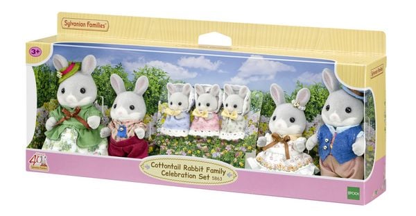 Produktbild: Sylvanian Families 5863 - Waldkaninchen Familie Festtagsset, 40. Jubil&auml;um