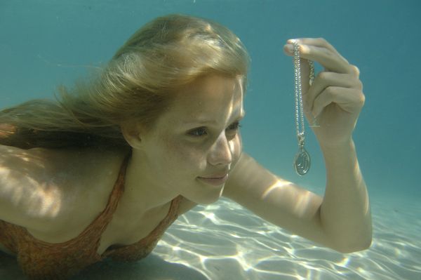 H2O - Plötzlich Meerjungfrau - Der Spielfilm zur Staffel 1