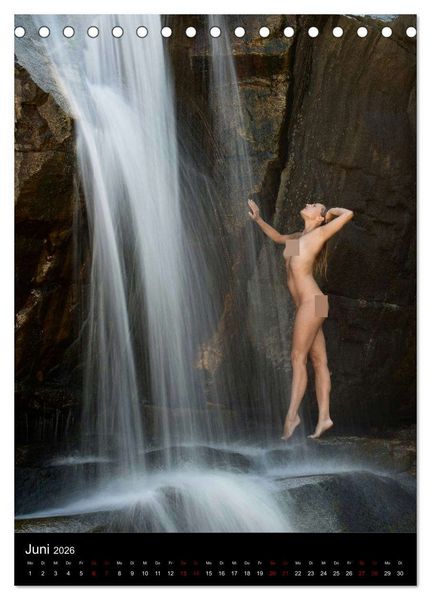 Produktbild: Wasserf&auml;lle im Tessin - Aktaufnahmen an sch&ouml;nen Wasserf&auml;llen in der S&uuml;dschweiz (Tischkalender 2026 DIN A5 hoch), CALVENDO Monatskalender