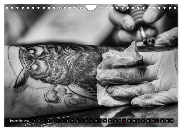 Produktbild: K&ouml;rperkult Tattoo (Wandkalender 2026 DIN A4 quer), CALVENDO Monatskalender