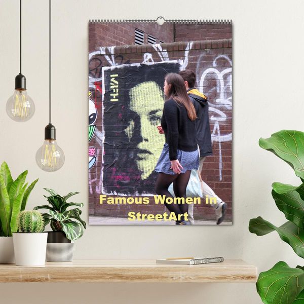 Produktbild: Famous Women in StreetArt (Wandkalender 2026 DIN A2 hoch), CALVENDO Monatskalender