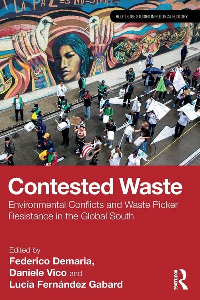Produktbild: Contested Waste