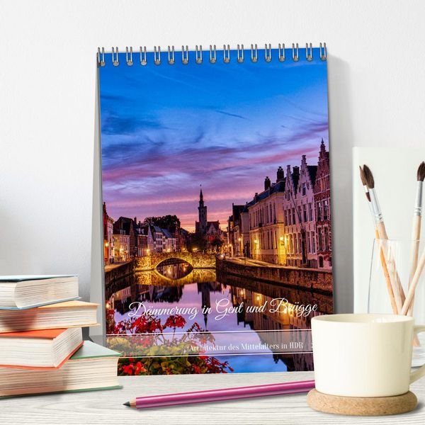 Produktbild: D&auml;mmerung in Gent und Br&uuml;gge (Tischkalender 2026 DIN A5 hoch), CALVENDO Monatskalender