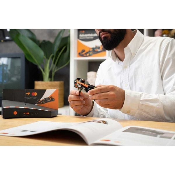 Produktbild: Franzis - Adventskalender MCLAREN FORMULA 1 TEAM 2026