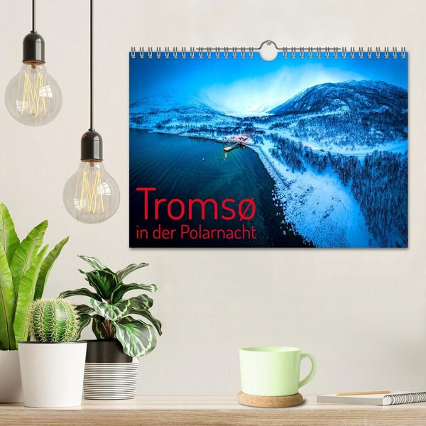 Produktbild: Troms&oslash; in der Polarnacht (Wandkalender 2027 DIN A4 quer), CALVENDO Monatskalender