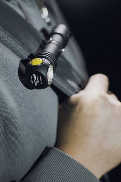 Produktbild: ArmyTek Wizard C2 Pro Magnet White F08701C LED Handlampe mit Magnethalterung akkubetrieben 2500 lm 4800 h 65 g