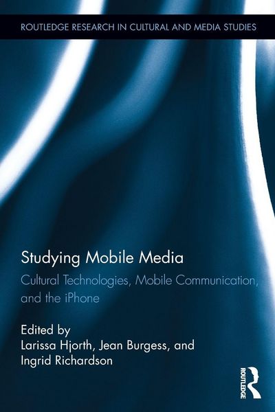 Produktbild: Studying Mobile Media