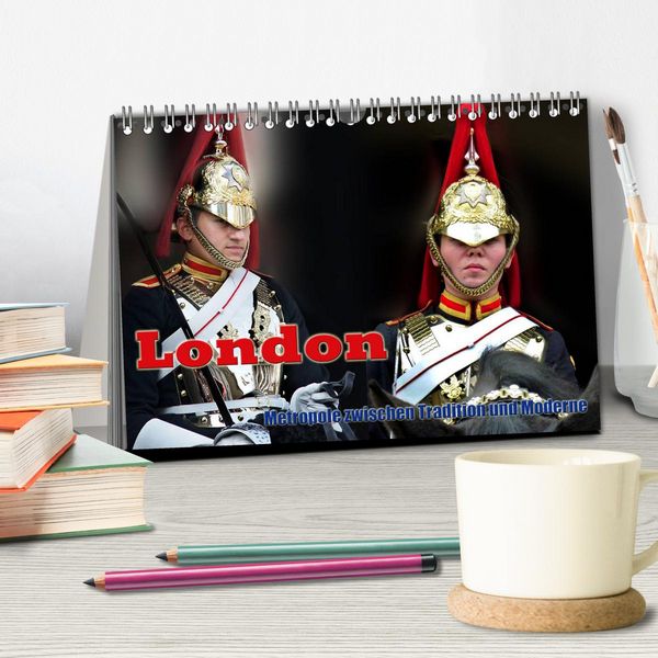 Produktbild: London - Metropole zwischen Tradition und Moderne (Tischkalender 2026 DIN A5 quer), CALVENDO Monatskalender