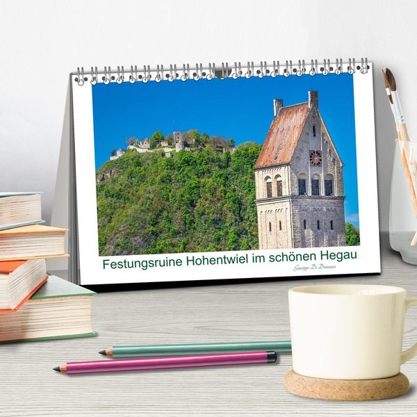 Produktbild: Festungsruine Hohentwiel im sch&ouml;nen Hegau (Tischkalender 2026 DIN A5 quer), CALVENDO Monatskalender